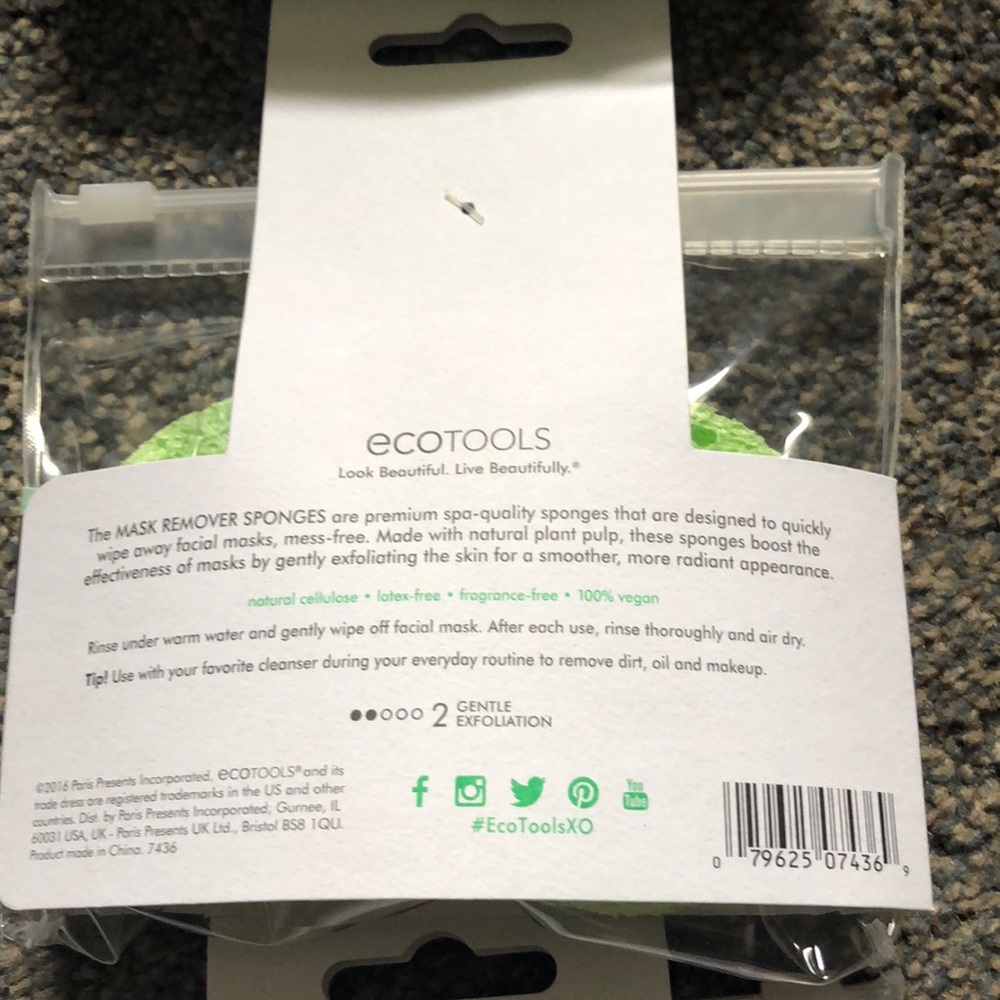 Ecotools Contouring Color Perfecting & More Bundle - Picture 8 of 9